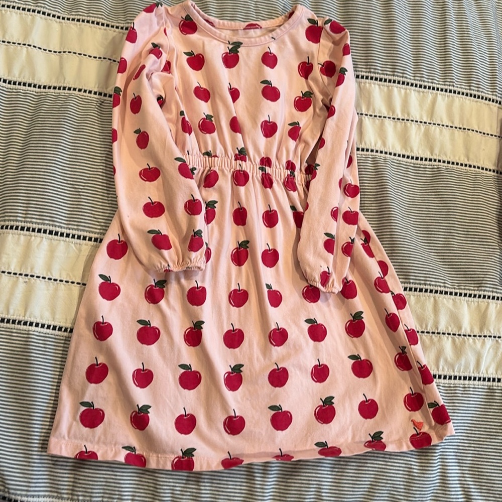 Pink chicken 6y pink apple dress